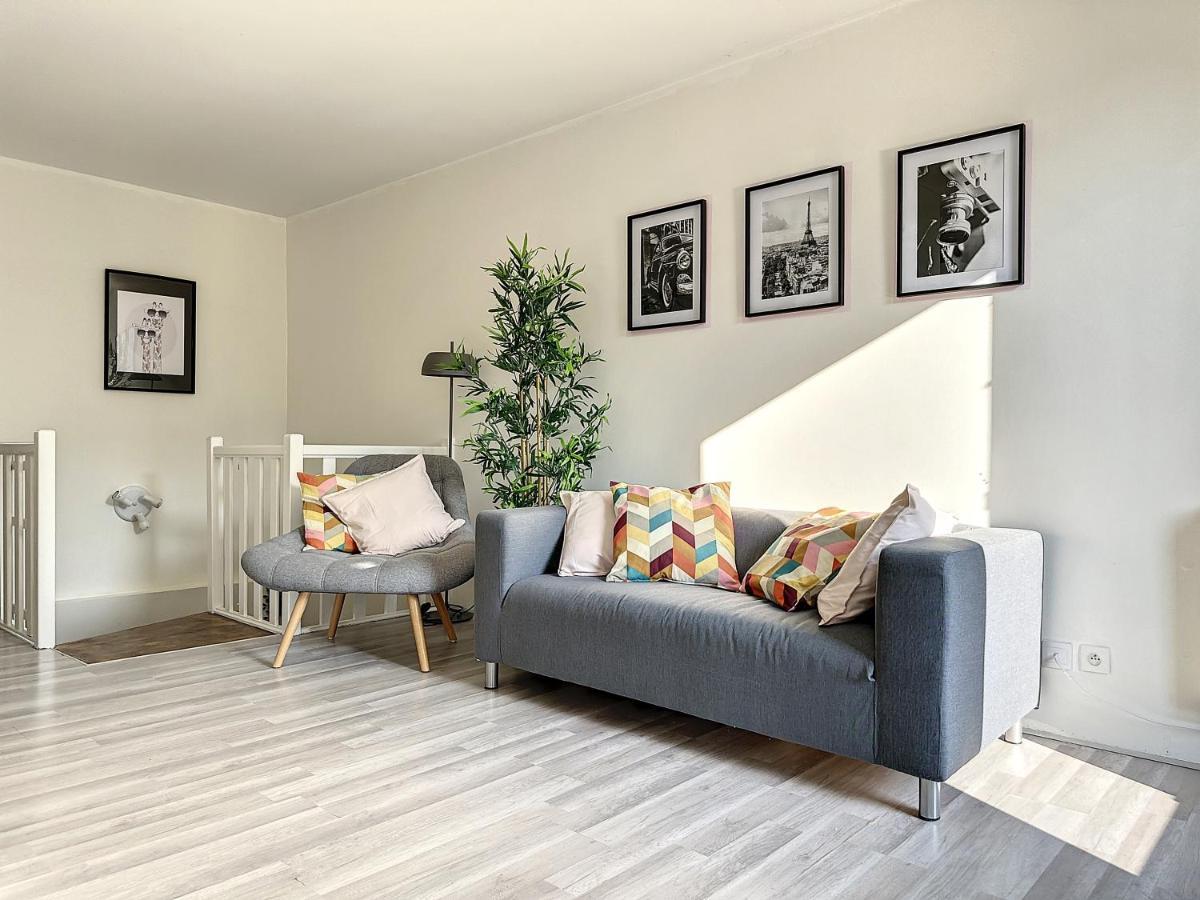Charmant Appartement Avec Terrasse Parking Ispagnac Eksteriør bilde